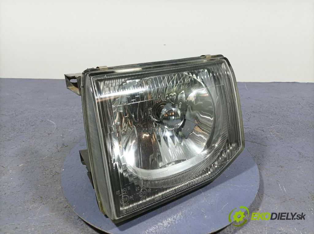 Mitsubishi Pajero 1999 Reflektor: Vľavo: 110-87234