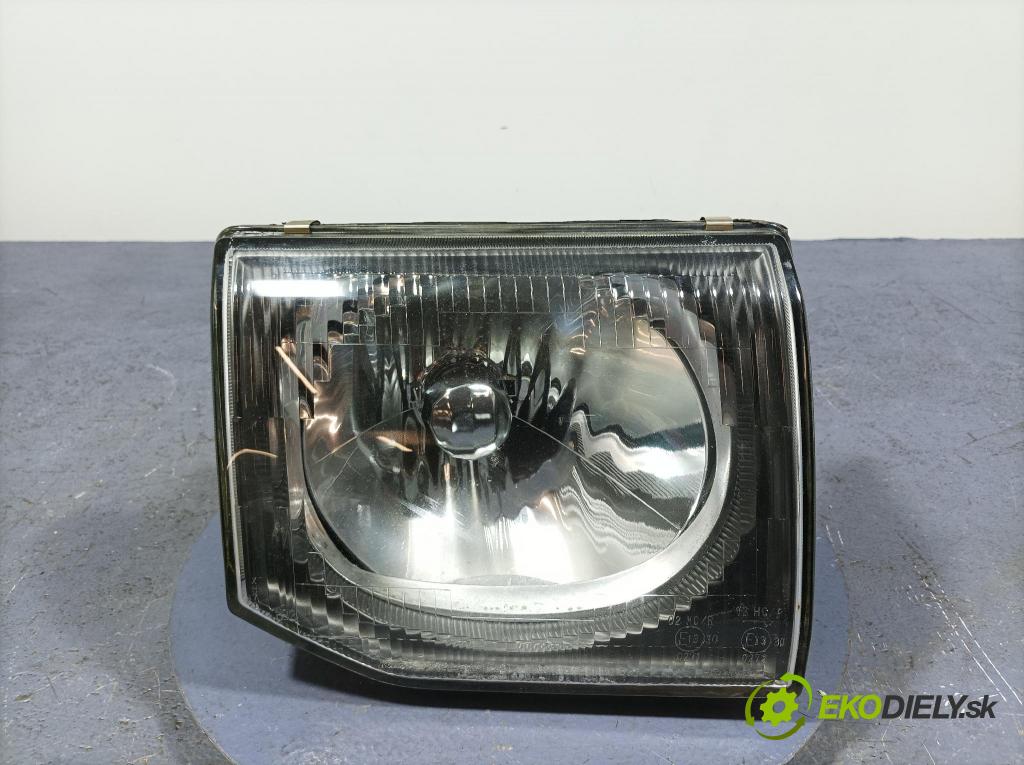 Mitsubishi Pajero 1999 Reflektor: v pravo: 110-87234