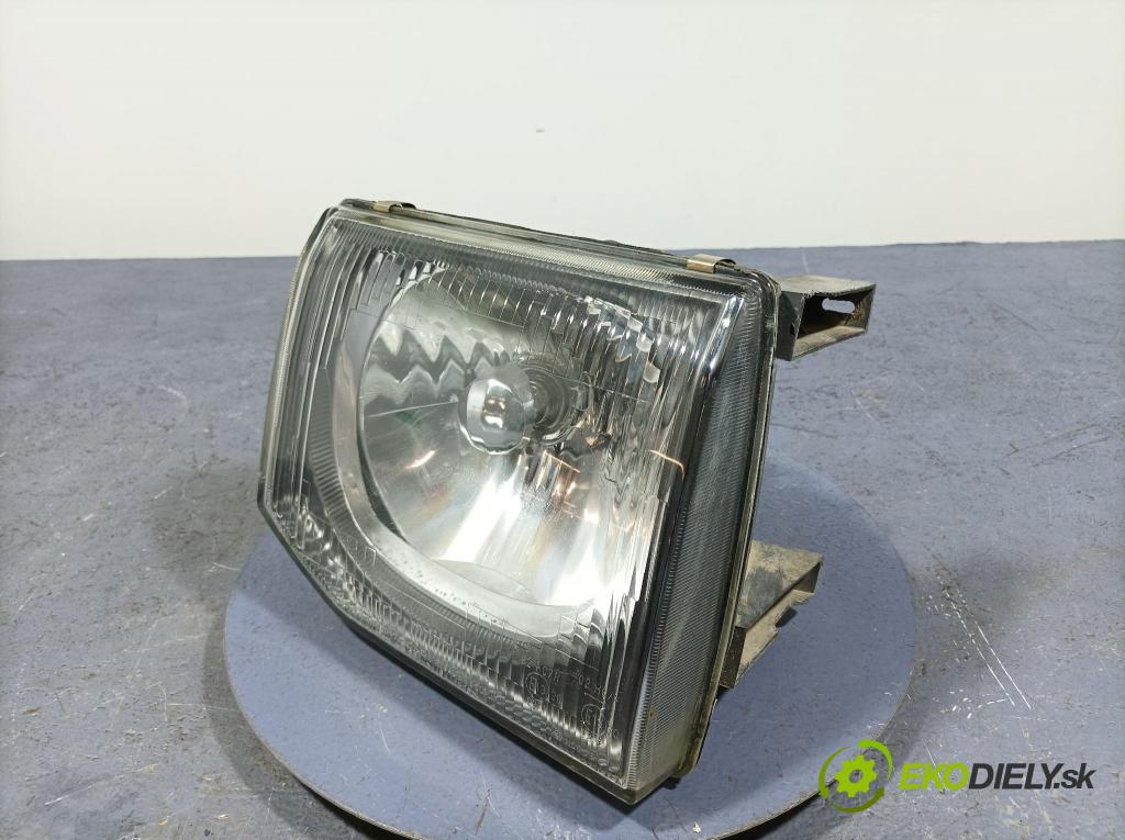 Mitsubishi Pajero 1999 Reflektor: v pravo: 110-87234