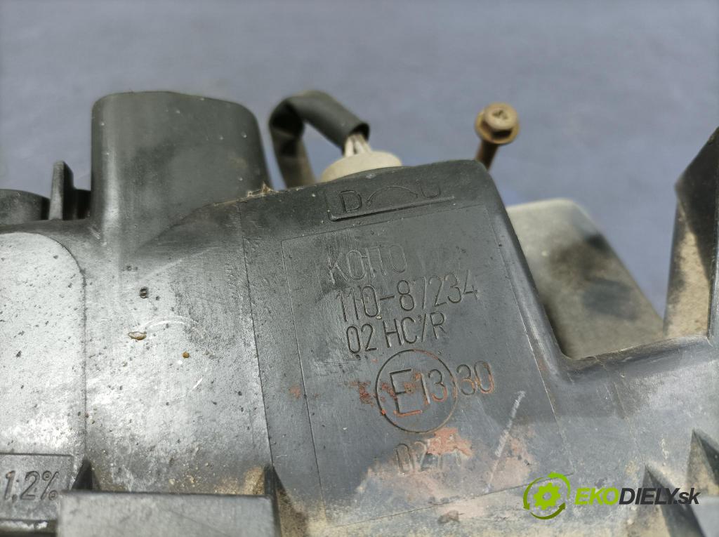 Mitsubishi Pajero 1999 Reflektor: v pravo: 110-87234