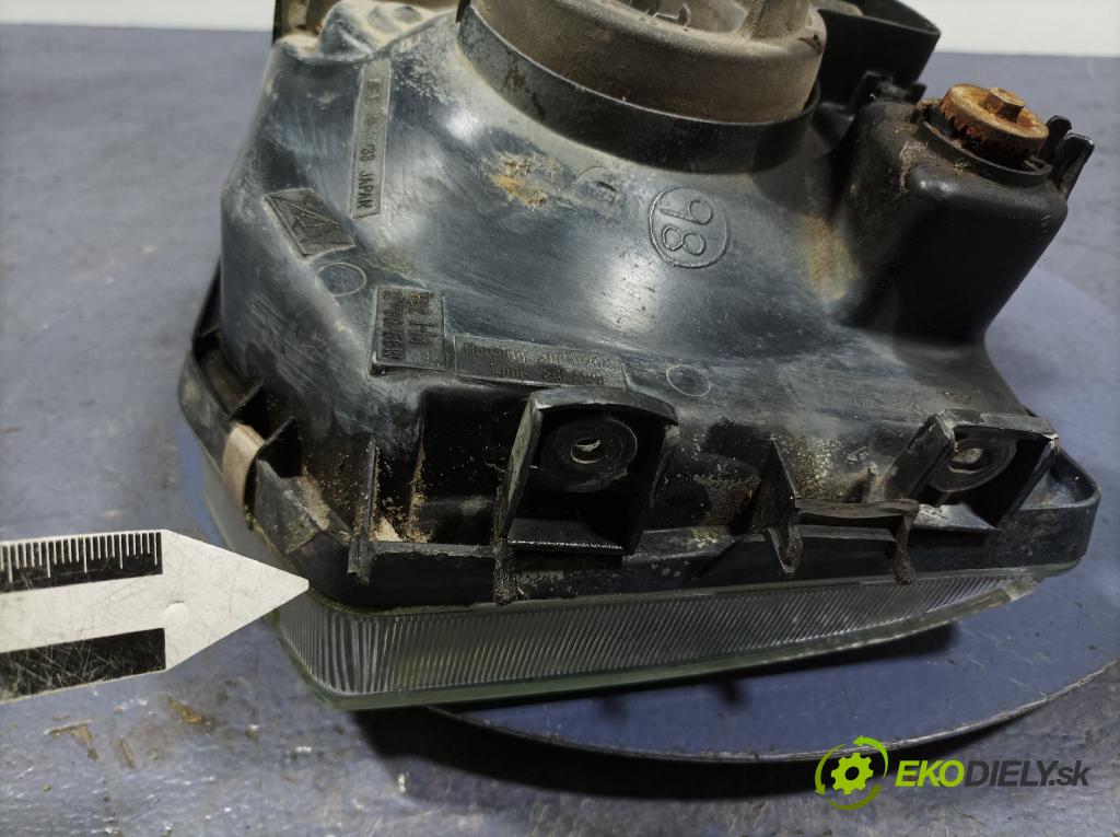 Mitsubishi Pajero 1999 Reflektor: v pravo: 110-87234