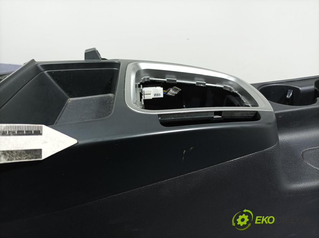 Kia Ceed 2023 operadlo