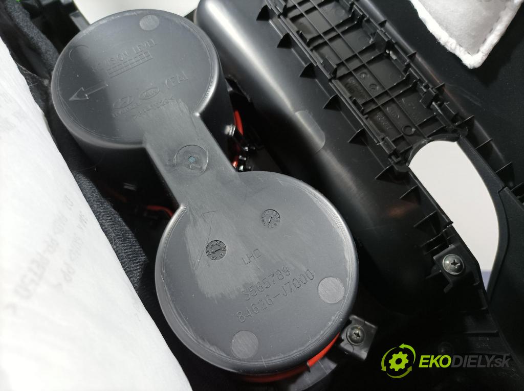 Kia Ceed 2023 operadlo