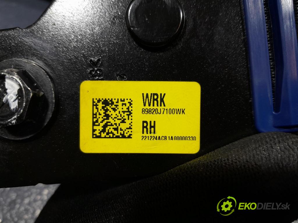 Kia Ceed 2023 kokpit,pristrojová doska 