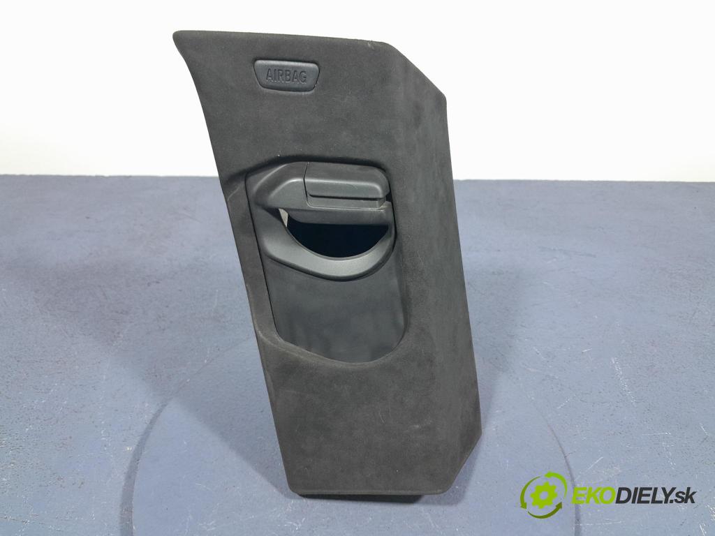Bmw X7 2021 kryt Plast: Interiéry: 5A0DA54