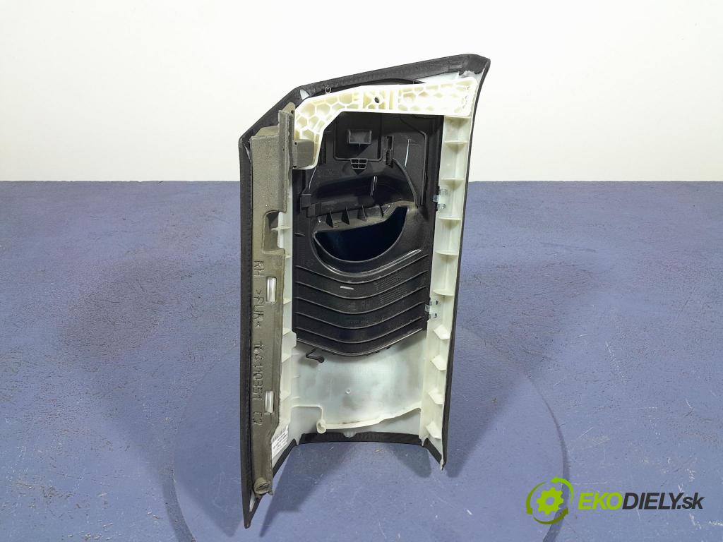 Bmw X7 2021 kryt Plast: Interiéry: 5A0DA54