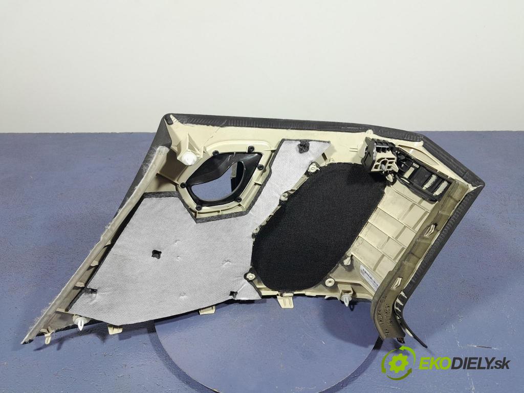 Bmw X7 2021 kryt Plast: Interiéry: 5A0DA72