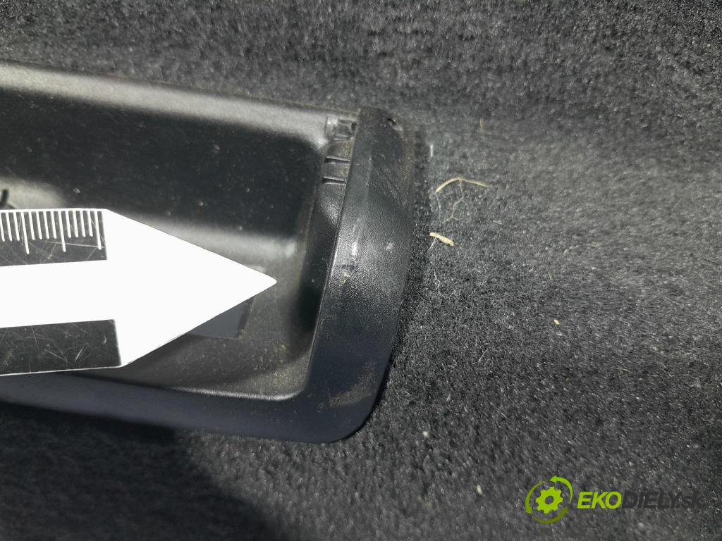 Bmw X7 2021 Čalounictví: kufra: 5A01882