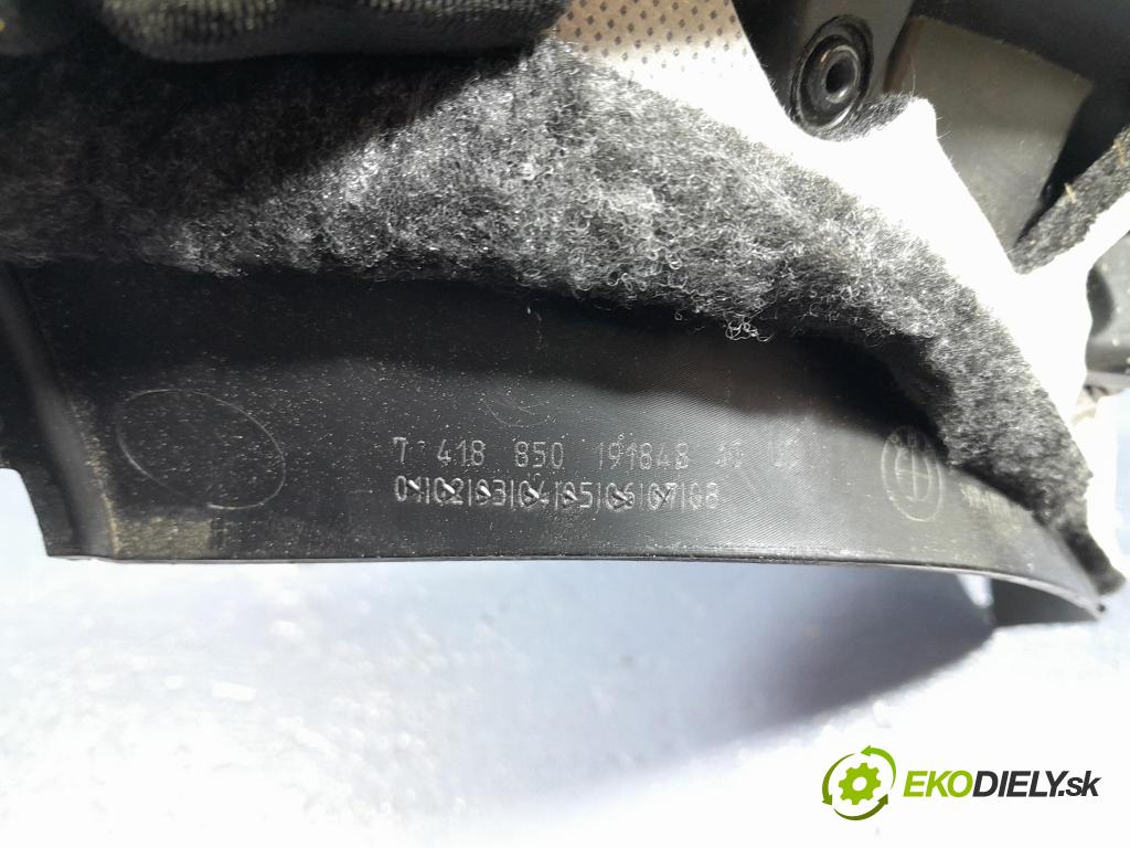 Bmw X7 2021 kryt Plast: Interiéry: 7418850