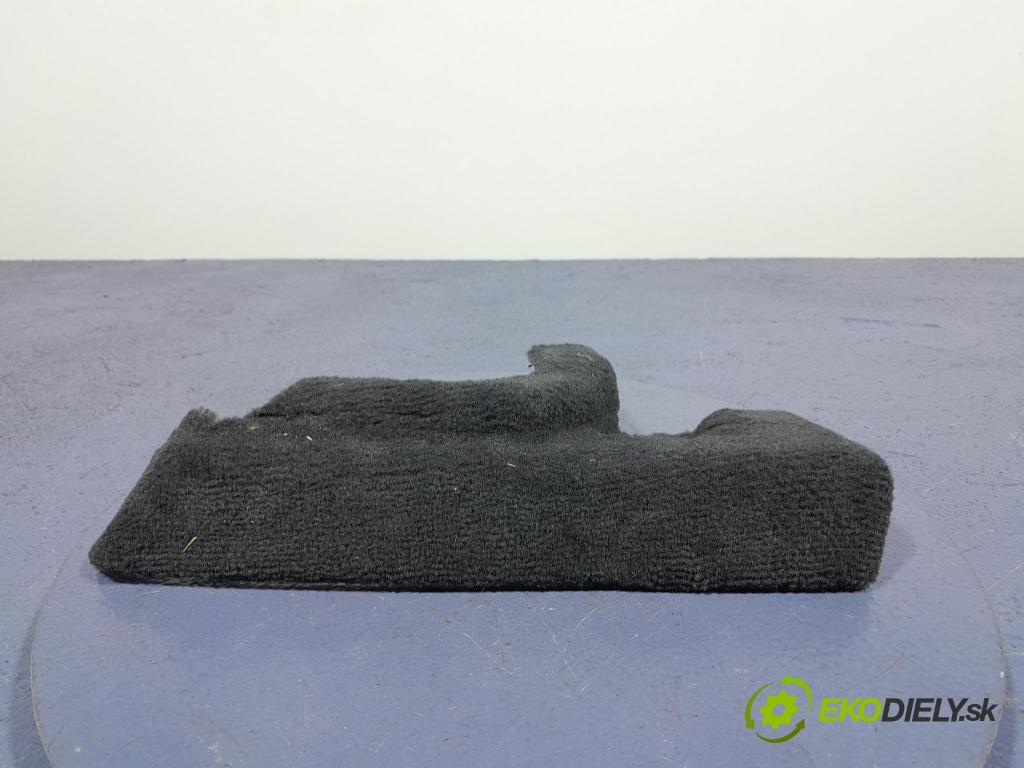 Bmw X7 2021 kryt Plast: Interiéry: 5A01886