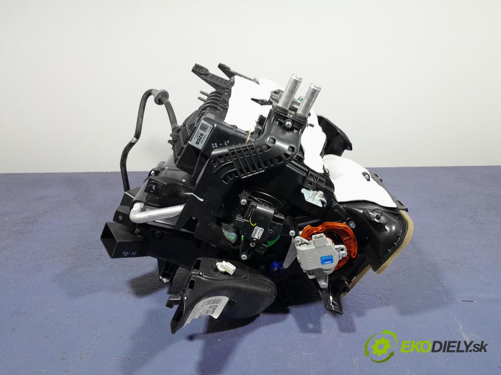 Kia Ceed 2023 radiator 97200-J7020