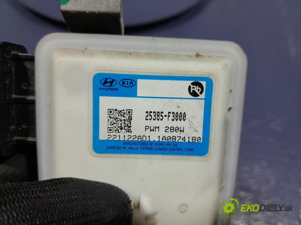 Kia Ceed 2023 riadiaca jednotka 25385-F3000