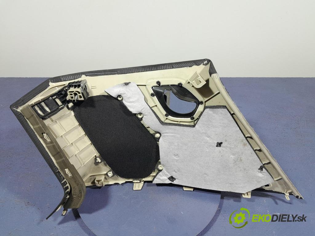Bmw X7 2021 kryt Plast: Interiéry: 5A0DA71