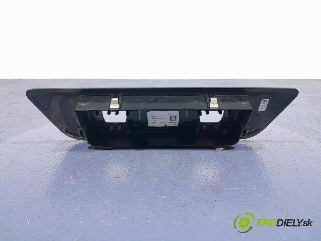 Bmw X7 2021 kryt Plast: Interiéry: 6998528