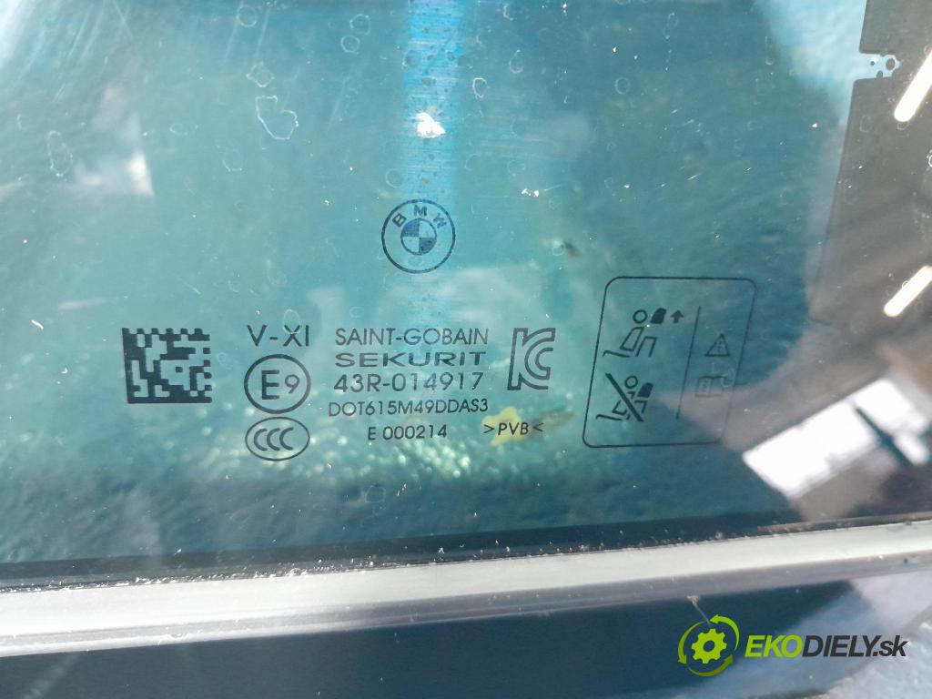 Bmw X7 2021 sklo dvere zad ľavé 7444113