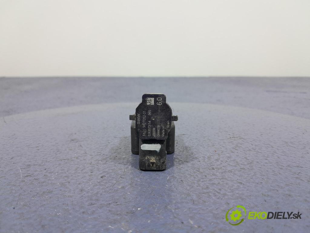 Bmw X7 2021 snímač / riadiaca jednotka PDC 9827052