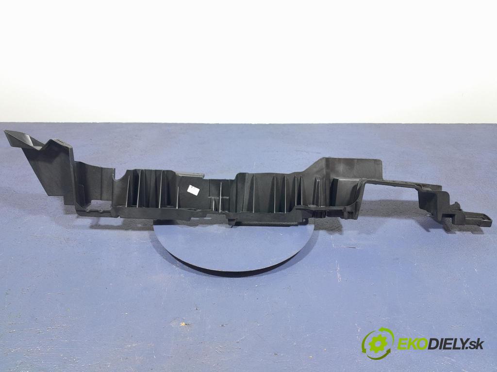 Bmw X7 2021 kryt Plast: Interiéry: 7438978