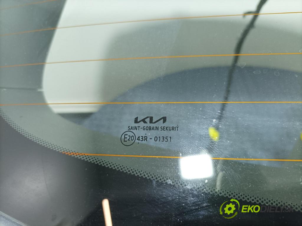 Kia Ceed 2023 zadna dveře kufra: kufra: