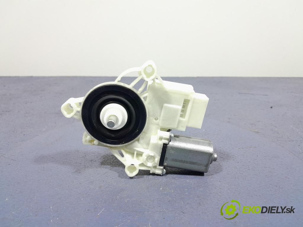 Bmw X7 2021 mechanizmus okna Okná: Predné v pravo: 9450070