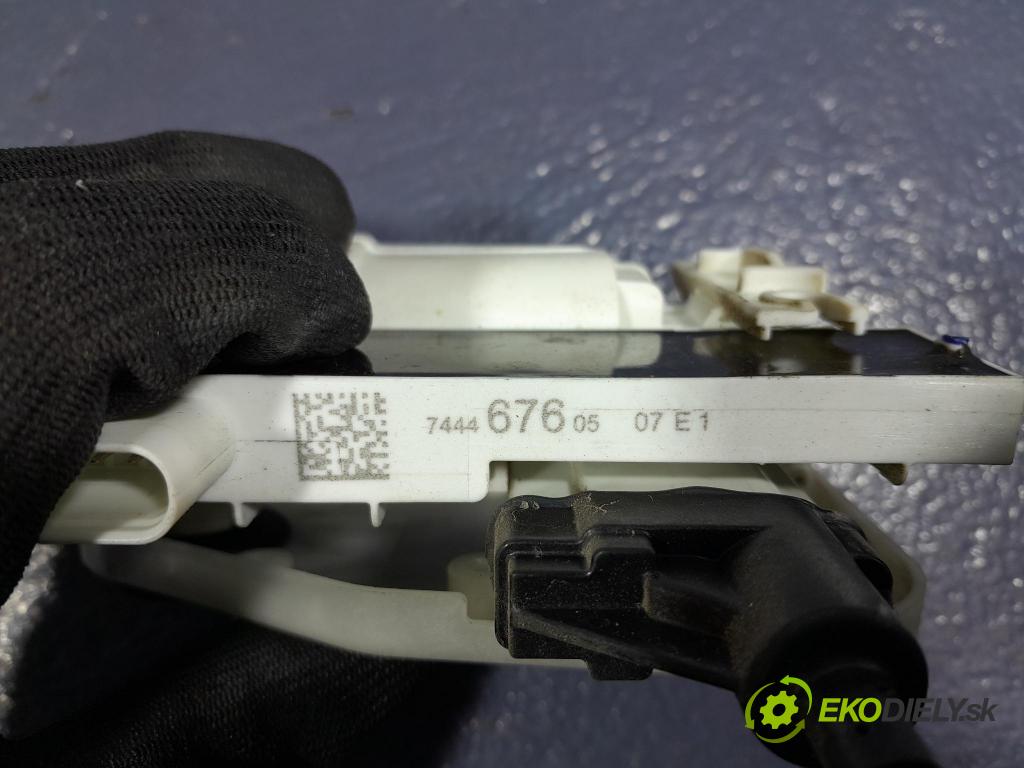 Bmw X7 2021 zámok dvere zad v pravo: 7444676