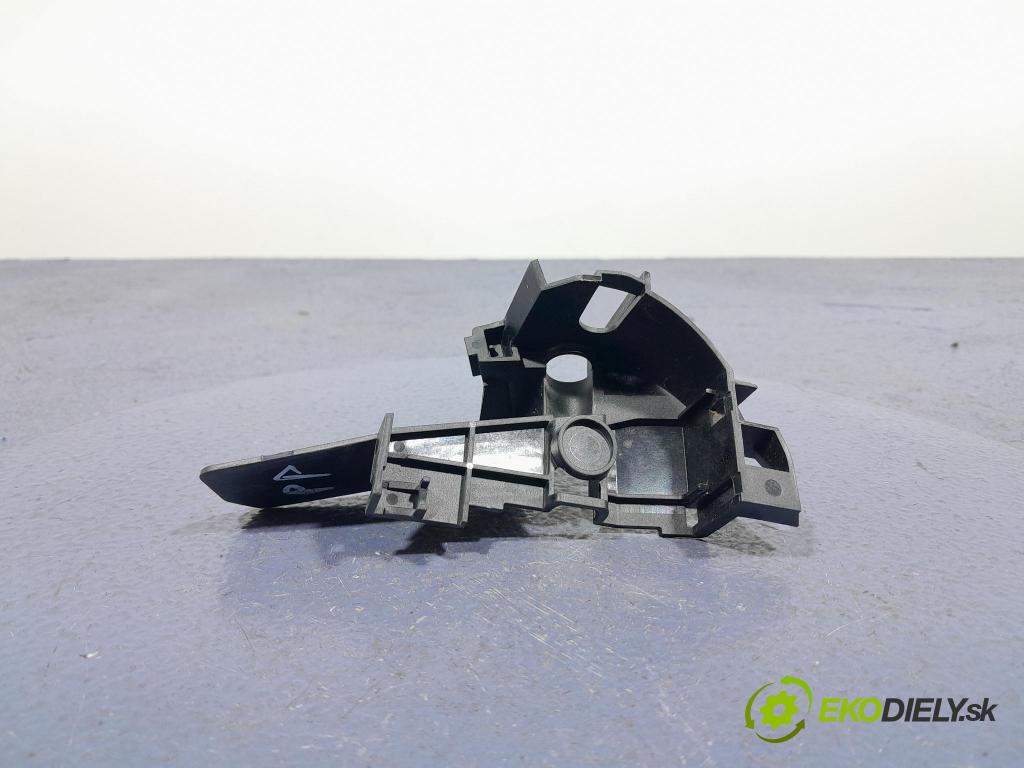 Bmw X7 2021 kryt Plast: Interiéry: 7444681