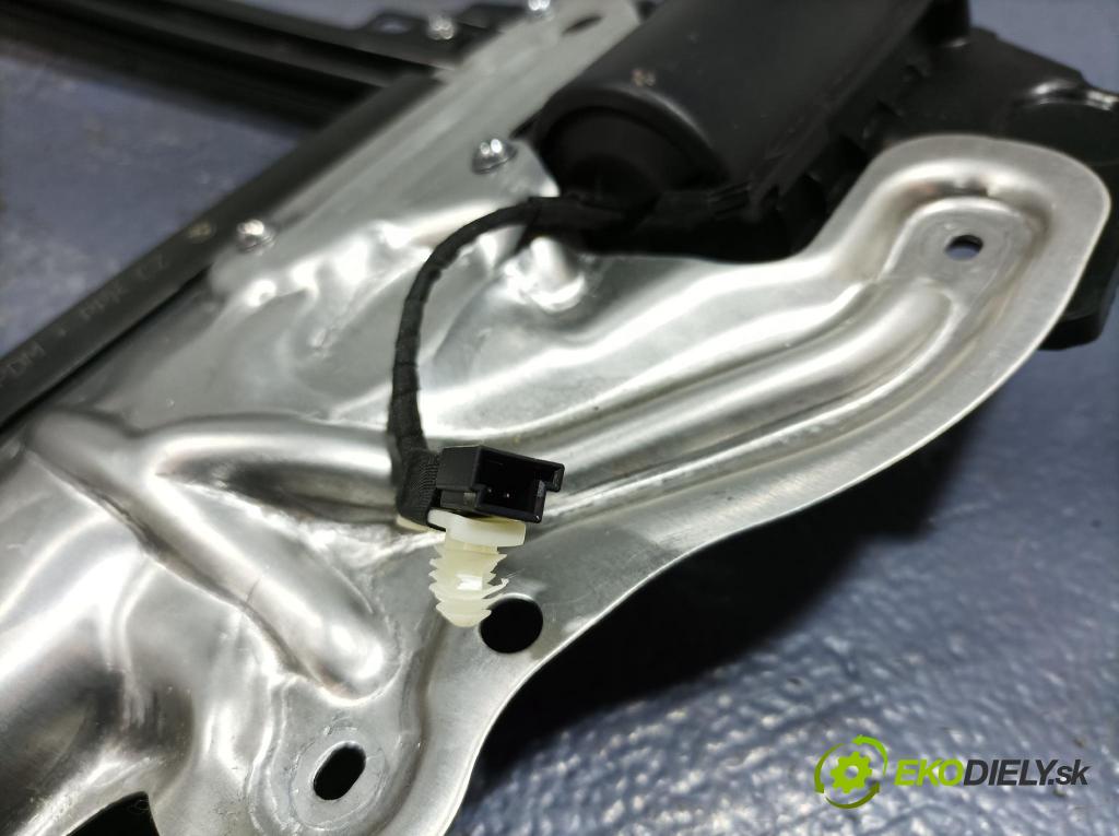 Bmw X7 2021 roleta 7460477
