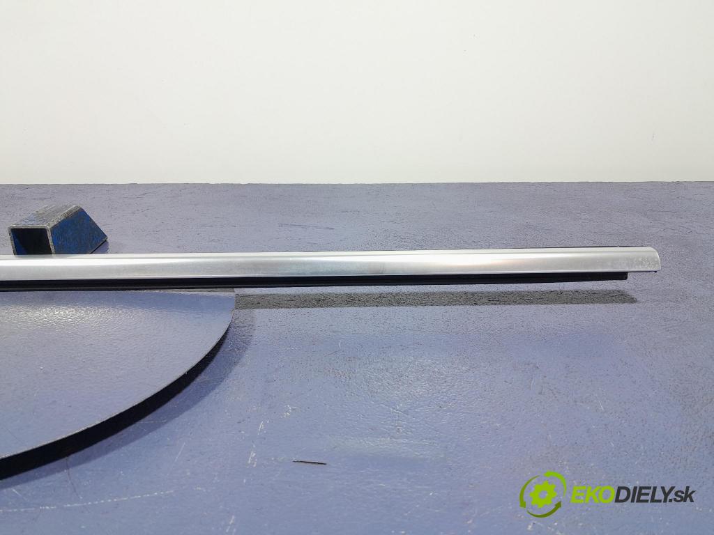 Bmw X7 2021 lišta Dekoratívne: 7444109