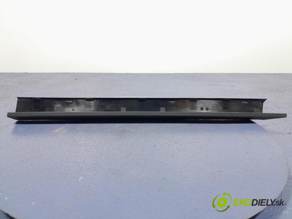 Bmw X7 2021 kryt Plast: Interiéry: 7482520