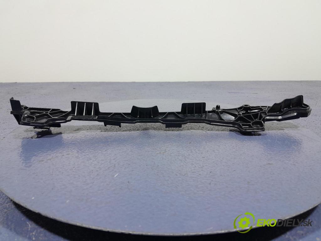 Bmw X7 2021 kryt Plast: Interiéry: 7482517