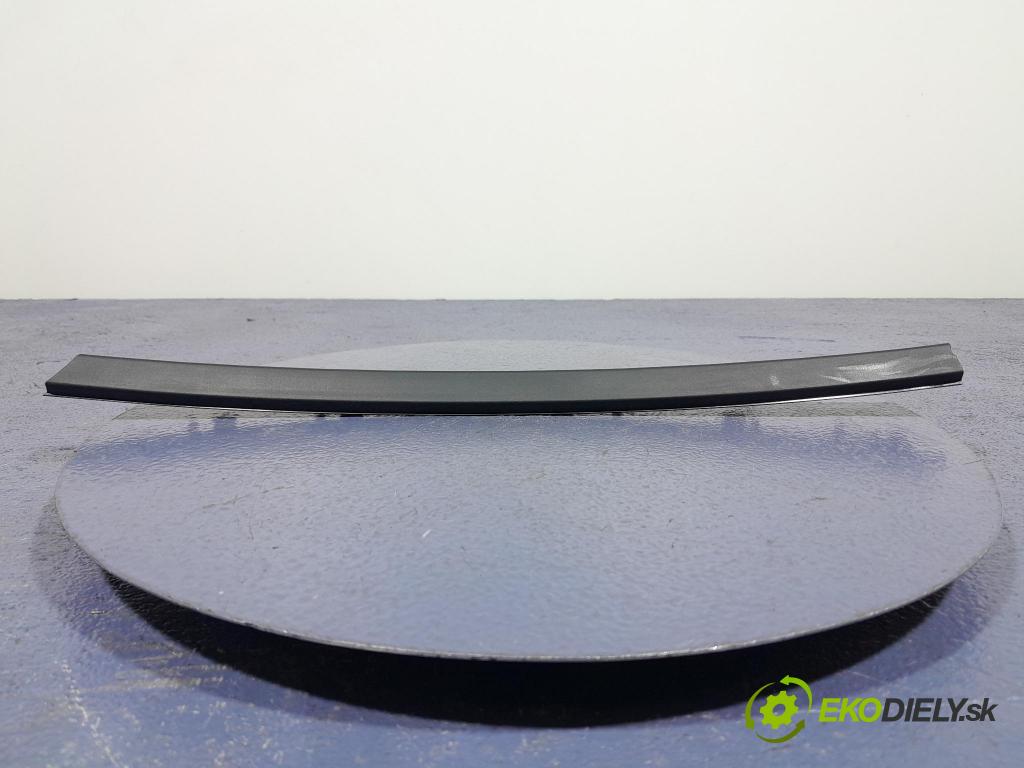 Bmw X7 2021 kryt Plast: Interiéry: 7482521