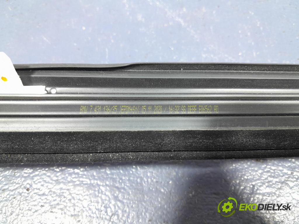 Bmw X7 2021 Těsnění: dvere 7431135