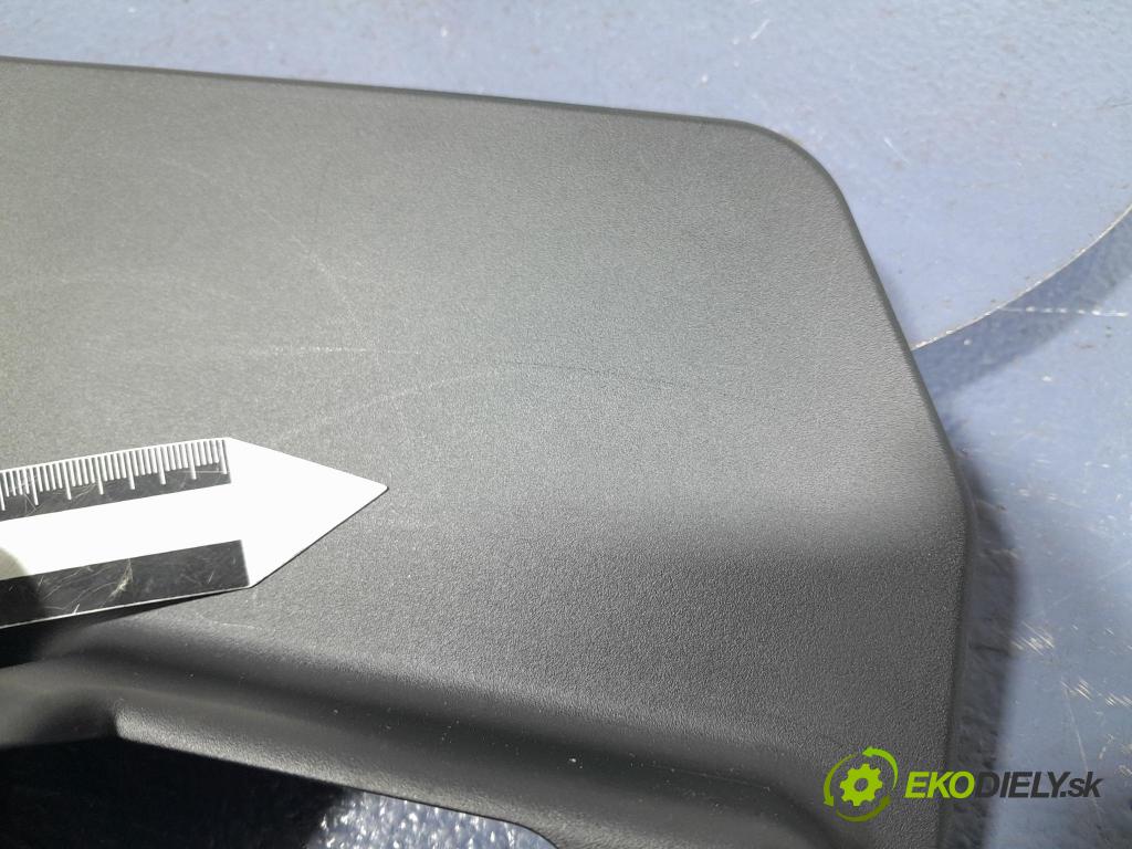 Bmw X7 2021 kryt Plast: Interiéry: 7458778