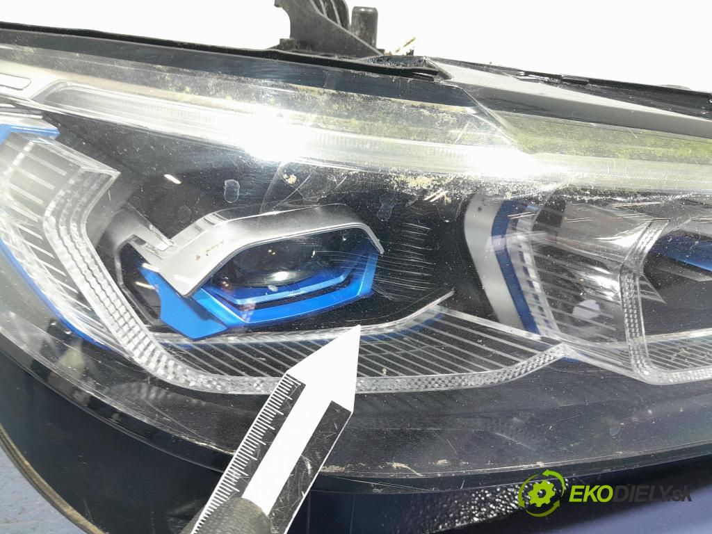 Bmw X7 2021 Reflektor: v pravo: 9481802