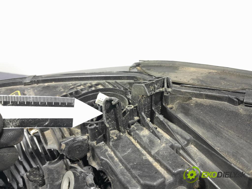 Bmw X7 2021 Reflektor: v pravo: 9481802