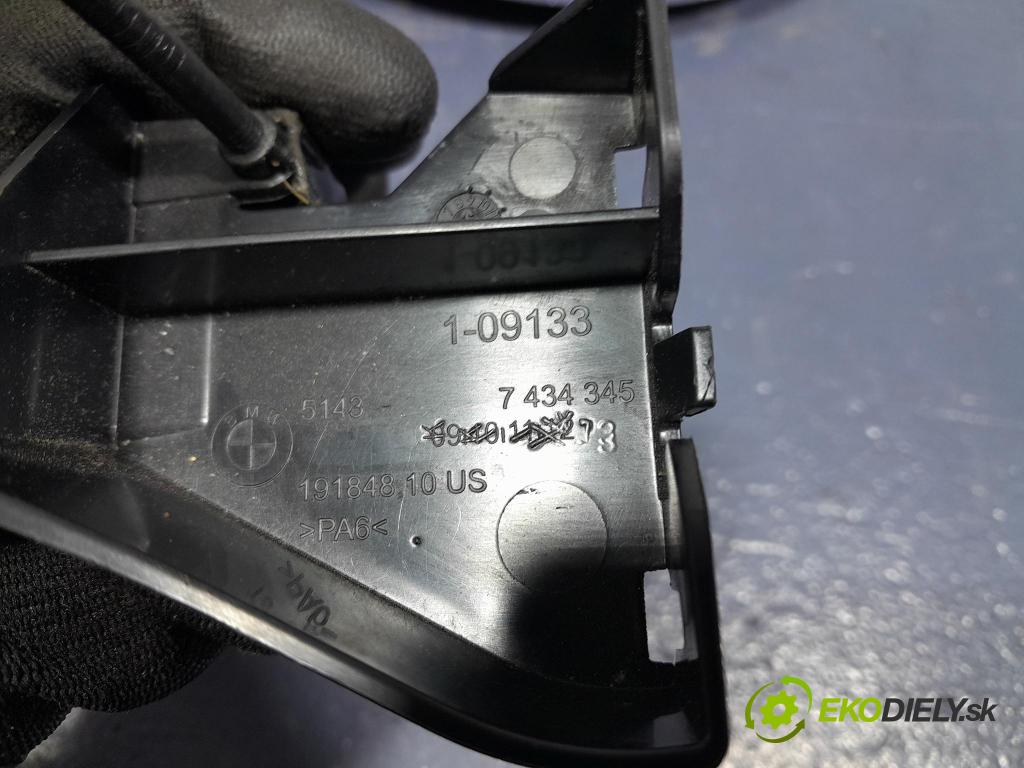 Bmw X7 2021 kryt Plast: Interiéry: 7434345