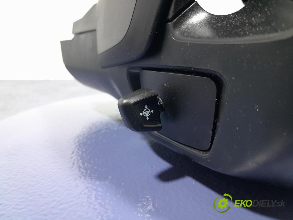 Bmw X7 2021 kryt Plast: Interiéry: 7952184