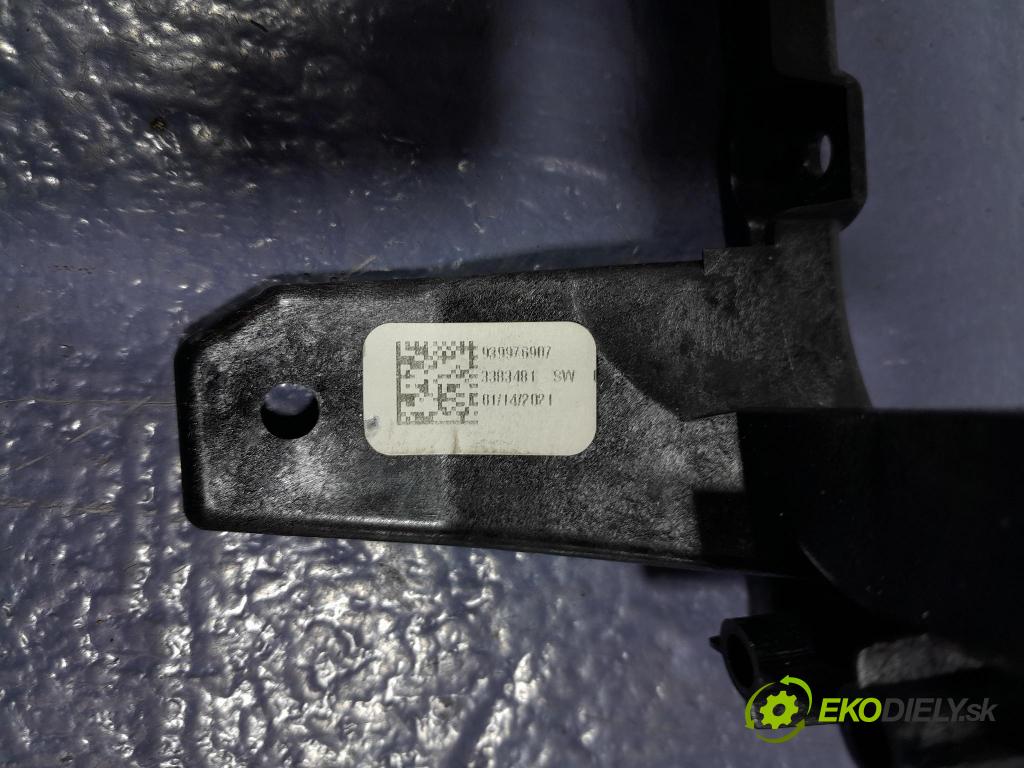 Bmw X7 2021 kryt Plast: podvozek: 9399769