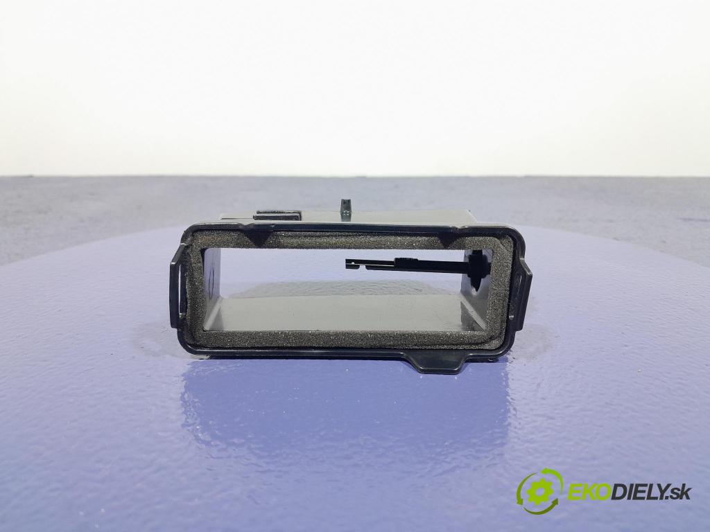 Bmw X7 2021 Vstup: Vzduch: 6825817
