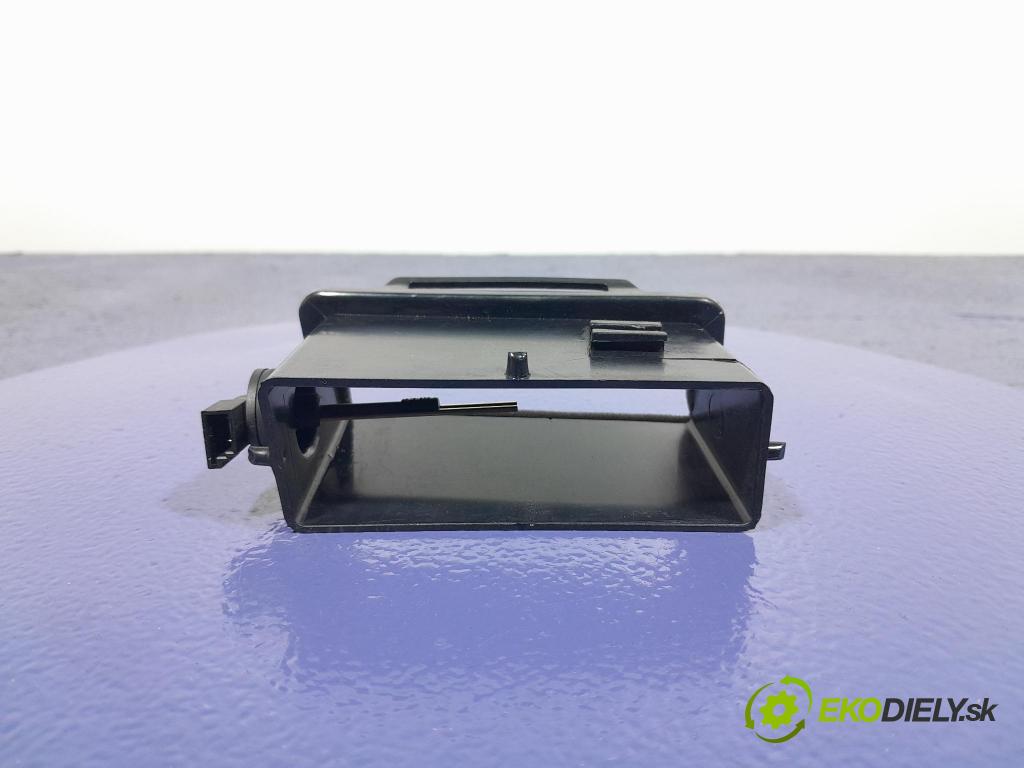 Bmw X7 2021 Vstup: Vzduch: 6825817