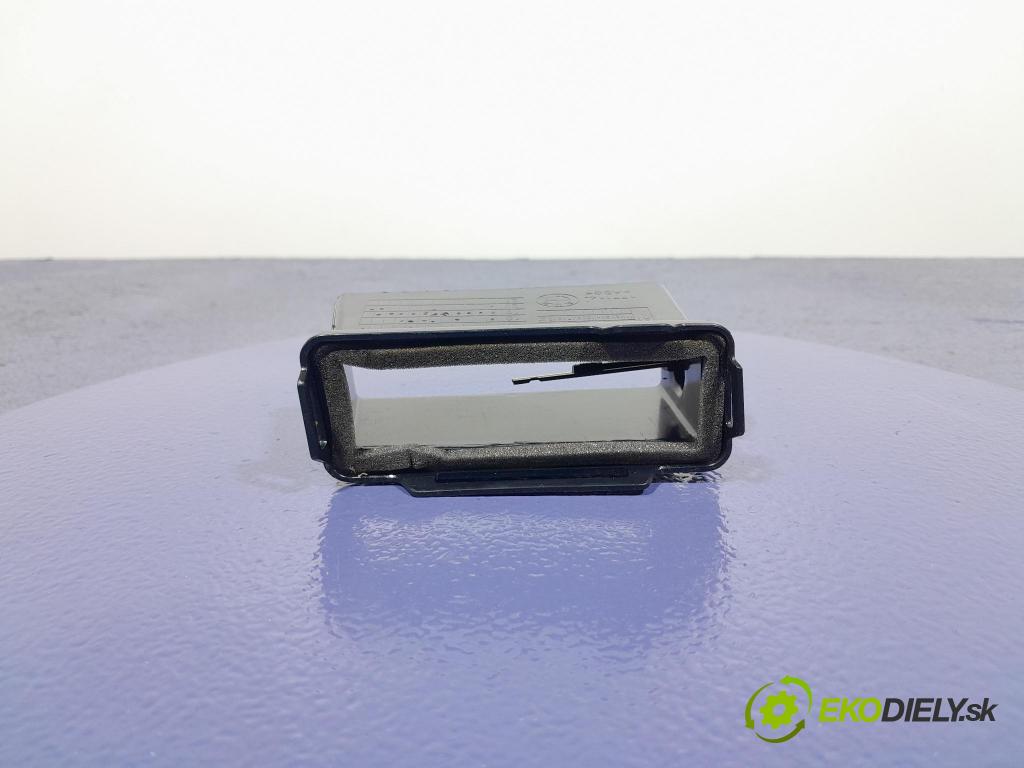 Bmw X7 2021 Vstup: Vzduch: 6825818