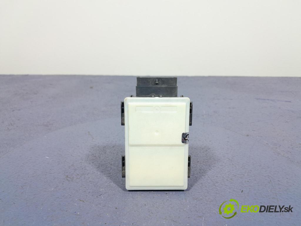 Bmw X7 2021 Radar: 5A1BCD9