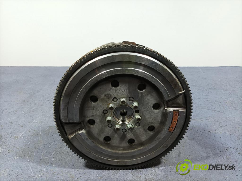 Kia Ceed 2023 Spojka: / koleso 23200-08000