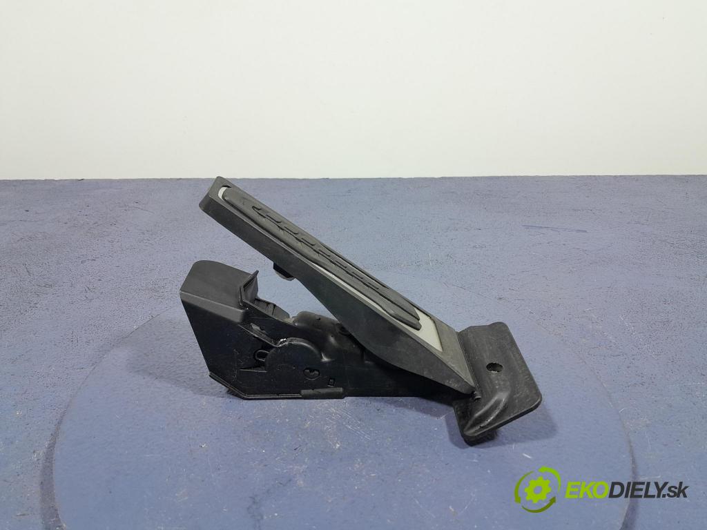 Bmw X7 2021 pedal Plyn: 6889820