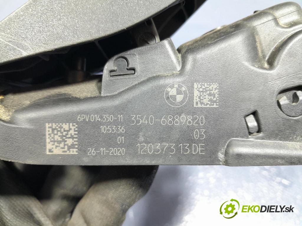 Bmw X7 2021 pedal Plyn: 6889820