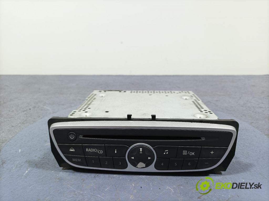 Renault Megane 2009 Radio I Navigácia: 281150030R