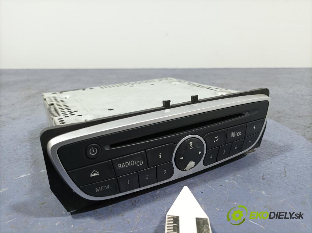 Renault Megane 2009 Radio I Navigácia: 281150030R