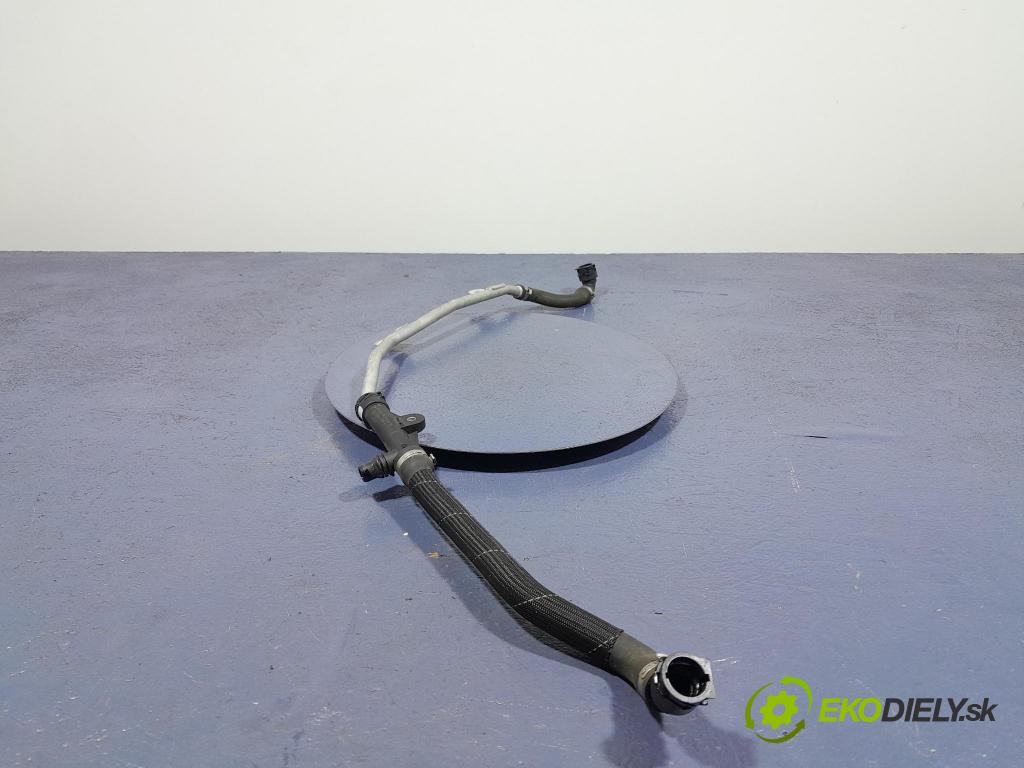 Bmw X7 2021 rúrka Chladič: 8470070