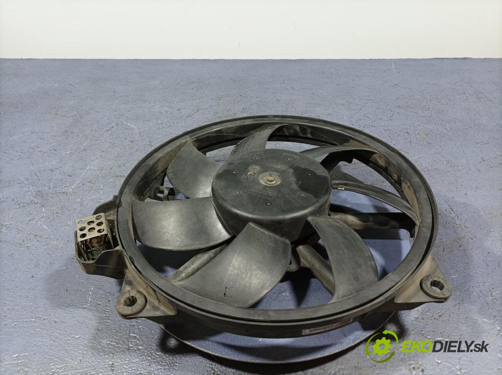Renault Megane 2009 Ventilátor Chladič: 214810028R