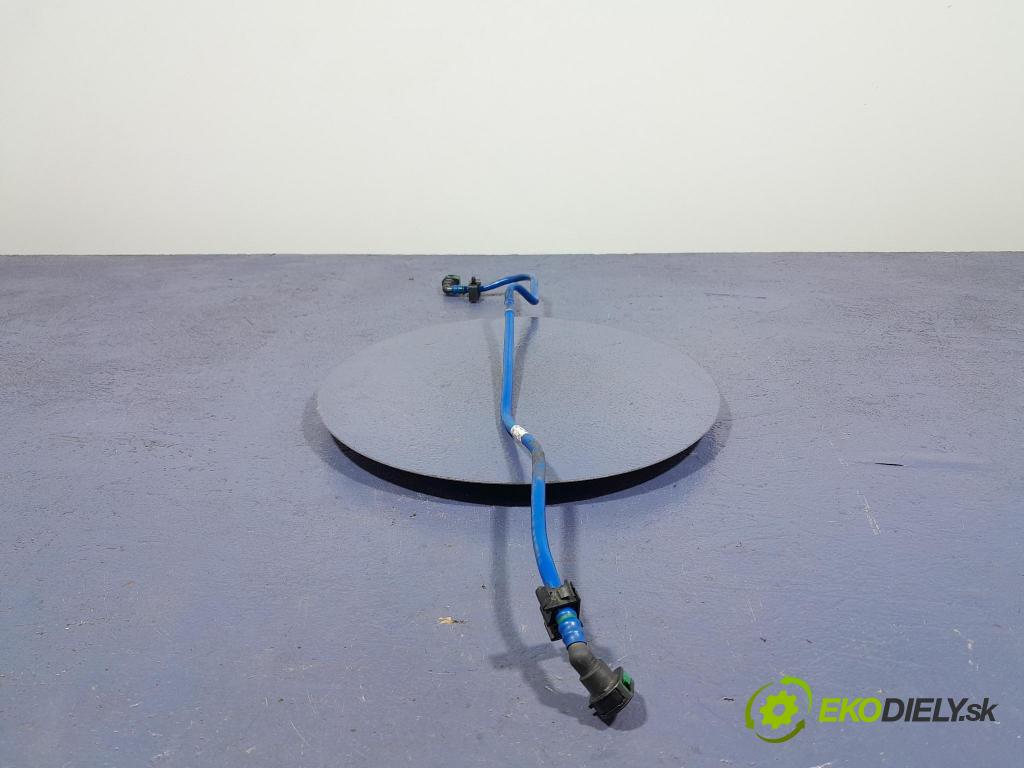 Bmw X7 2021 rúrka paliva 6989549