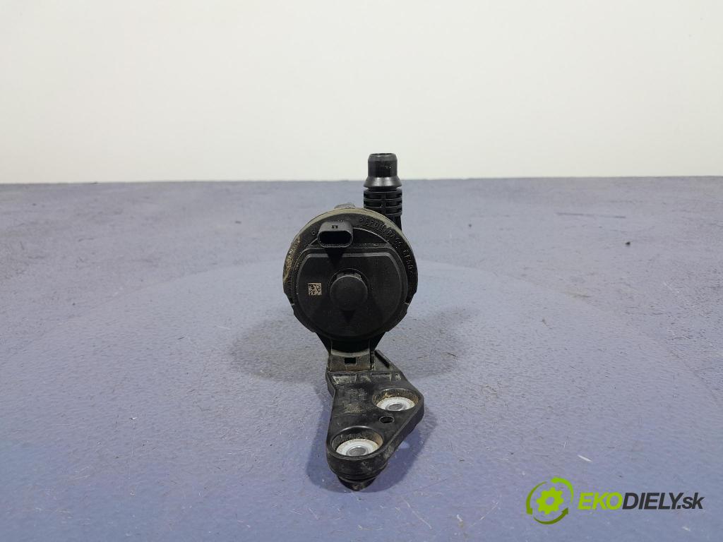Bmw X7 2021 čerpadlo Voda: 8477210